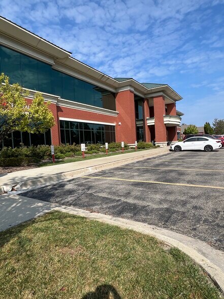 More Photos Of 38219 Mound Rd, Sterling Heights Office For Lease