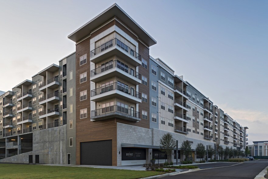 More Photos Of 1200 Eastover Dr, Jackson Unknown For Lease
