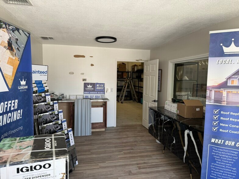 More Photos Of 2323 N State St, Bunnell Flex For Sale