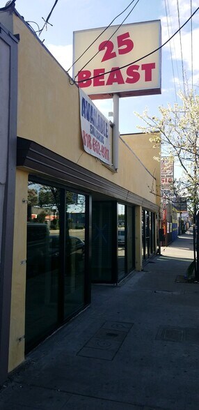 More Photos Of 12732-12736 Sherman Way, North Hollywood Storefront Retail Office For Lease