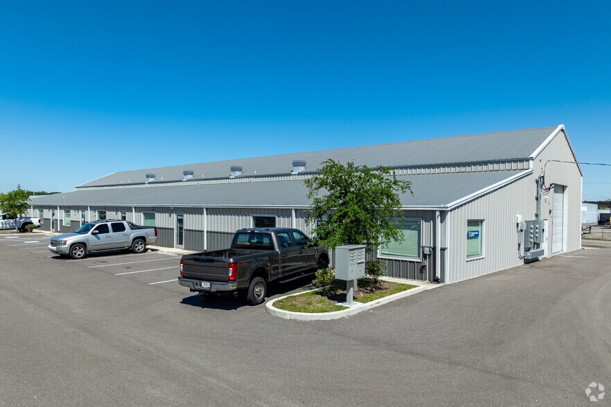 Primary Photo Of 1512 McKay Bay Ct, Tampa Manufacturing For Sale