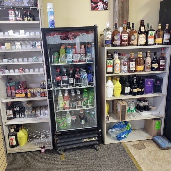 More Photos Of 735 Dimery Ave, Beaver Crossing Convenience Store For Sale