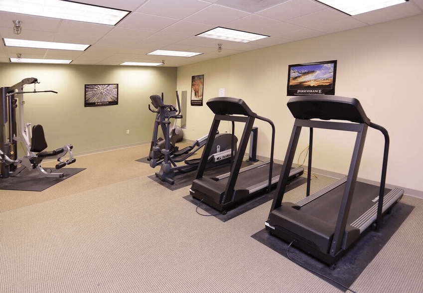 More Photos Of 121 4th St S, Moorhead Apartments For Lease