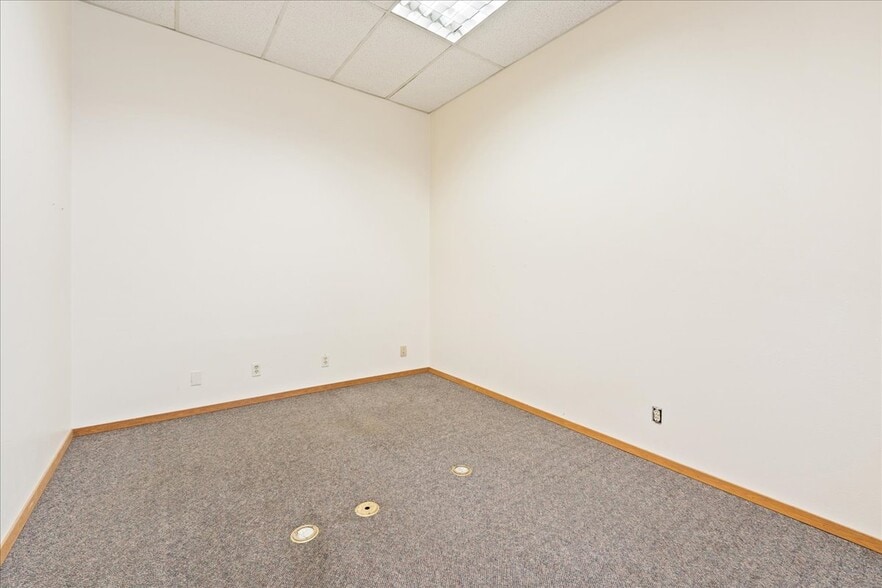 More Photos Of 201 Old Steese Hwy, Fairbanks General Retail For Lease