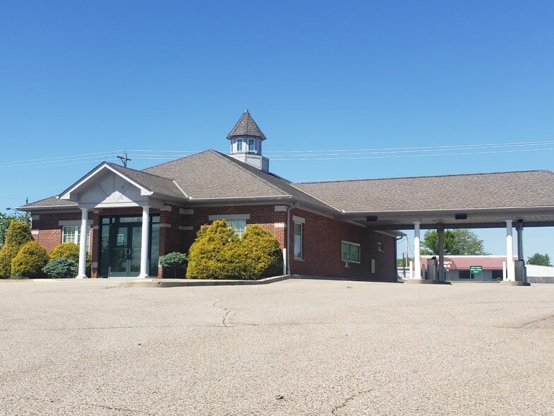 More Photos Of 2006 Patriot Way, Independence Storefront Retail Office For Sale