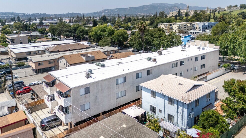More Photos Of 3350 Drew St, Los Angeles Apartments For Sale