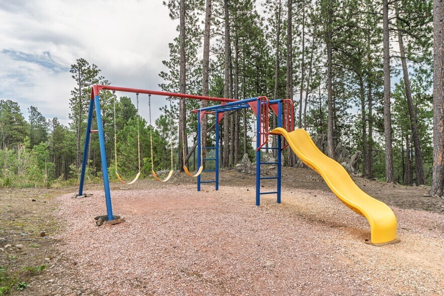 More Photos Of 13310 Silver Mountain Rd, Rapid City Hospitality For Sale