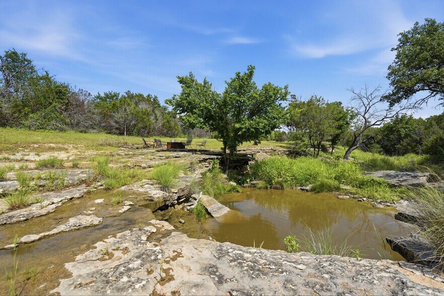 More Photos Of 6725 Rollins Rd, Granbury Specialty For Sale