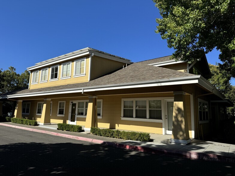 More Photos Of 525 E Cotati Ave, Cotati Office For Sale
