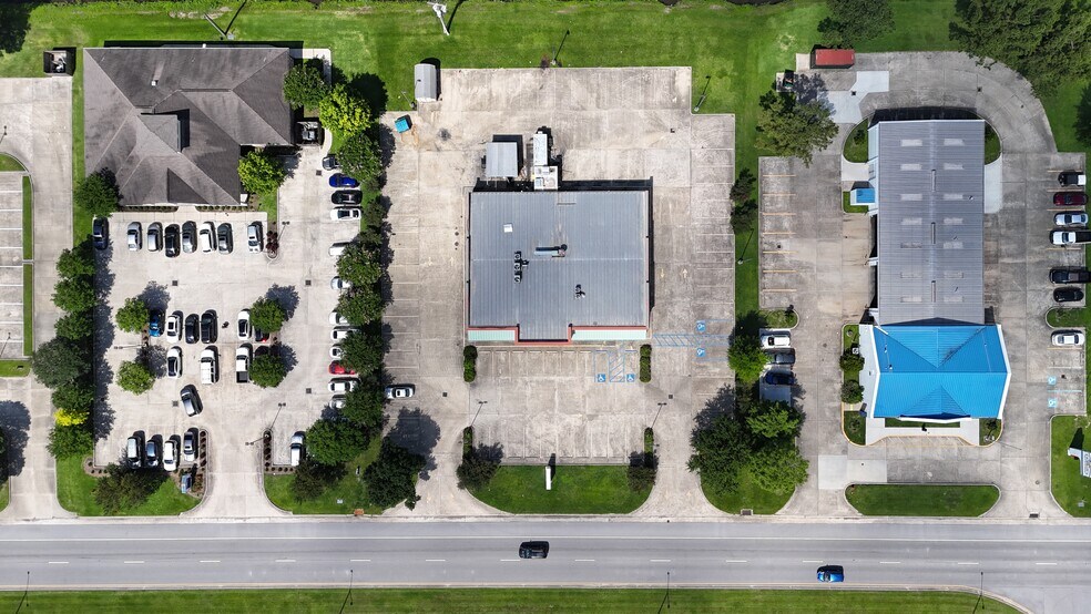 More Photos Of 405-409 Belle Terre Blvd, La Place Freestanding For Sale