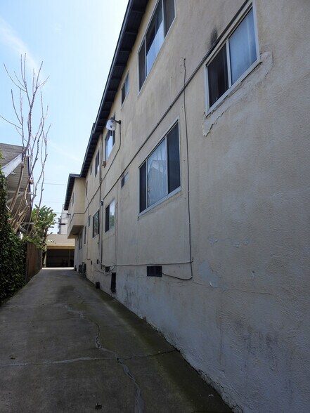 More Photos Of 234 S Normandie Ave, Los Angeles Apartments For Sale