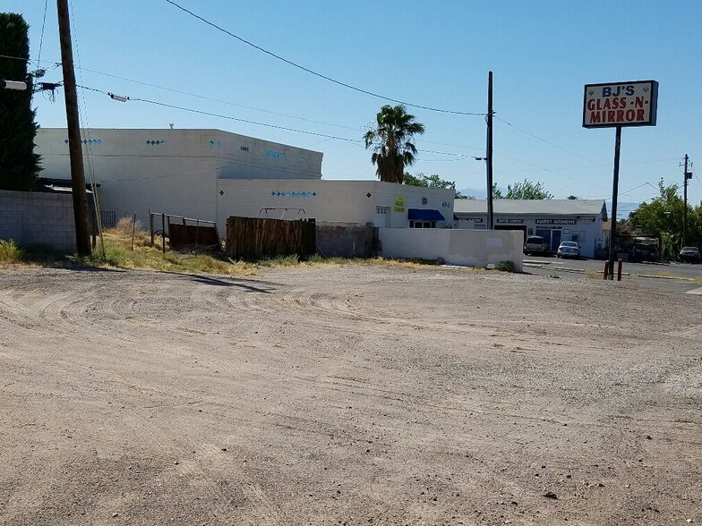 More Photos Of 303 Kansas Ave, Henderson Service For Lease