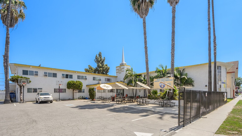 More Photos Of 400 S Santa Fe Ave, Compton Religious Facility For Sale