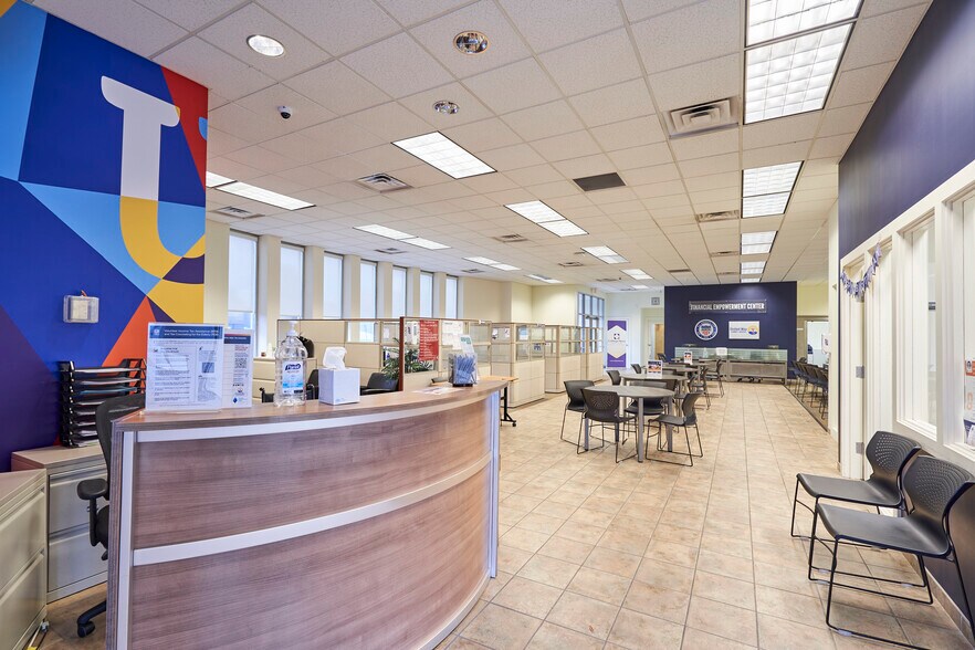More Photos Of 1060 Kenmore Blvd, Akron Bank For Sale