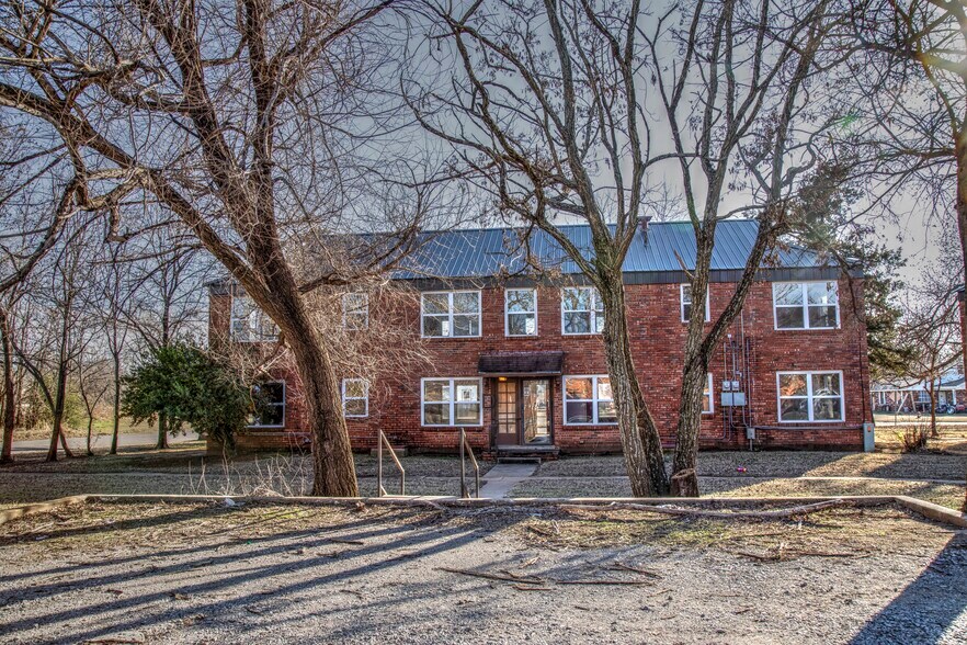 More Photos Of 701 W Pine Ave, Duncan Apartments For Sale