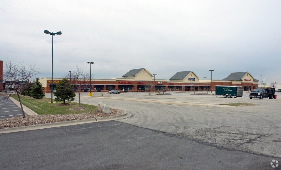 Primary Photo Of 2764 Aurora Ave, Naperville Unknown For Lease