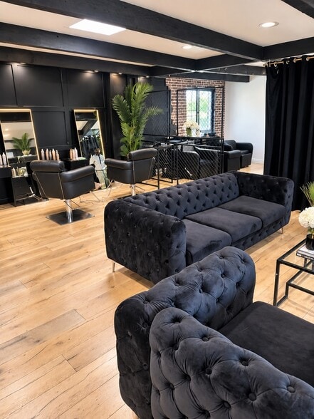 More Photos Of 7007 E 5th Ave, Scottsdale Freestanding For Lease