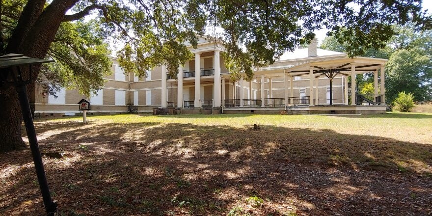 Primary Photo Of 515 Mabry St, Selma Healthcare For Sale