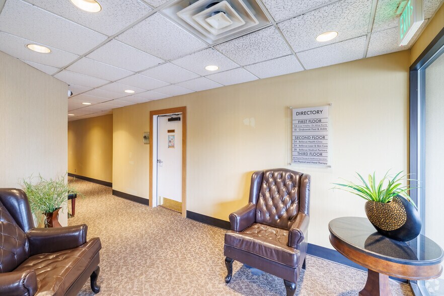 More Photos Of 11711 NE 12th St, Bellevue Office For Sale