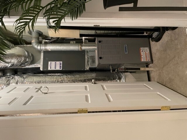 More Photos Of 46-50 S 1st St, Miamisburg Storefront Retail Office For Sale