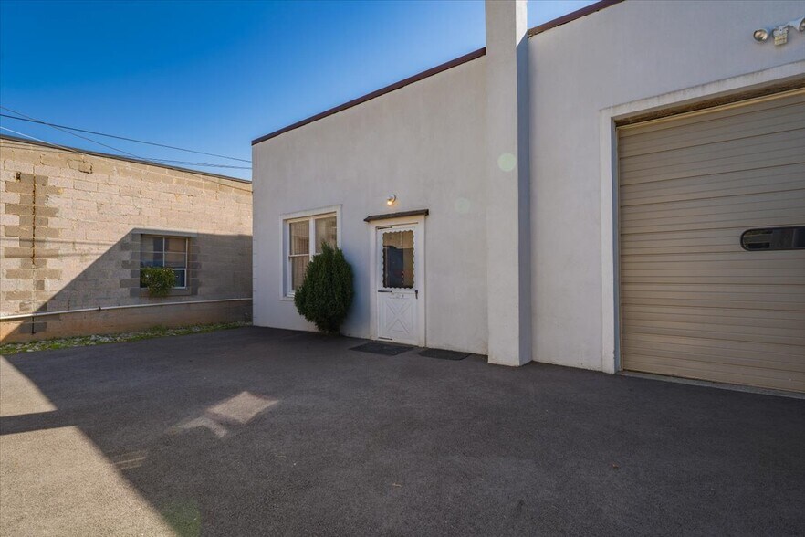 More Photos Of 616 E Elizabeth Ave, Linden Office For Sale
