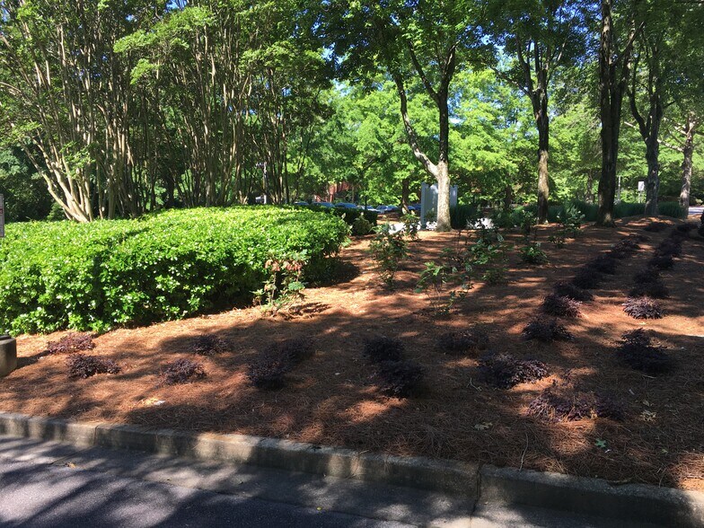 More Photos Of 5950 Live Oak Pky, Norcross Office For Lease