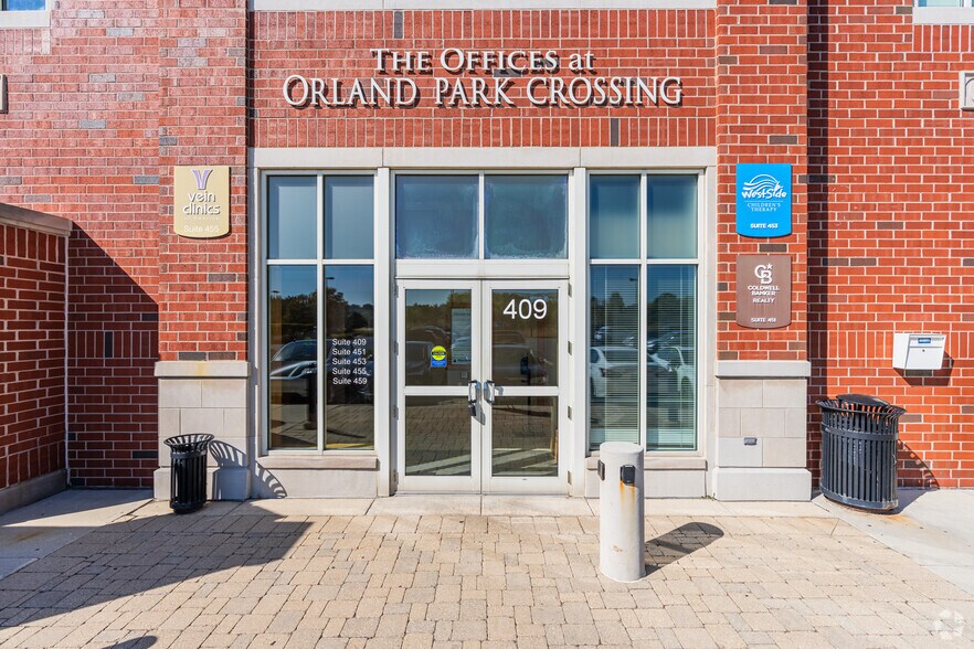 More Photos Of 14225 S 95th St, Orland Park Unknown For Lease