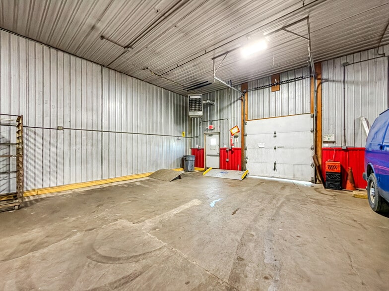 More Photos Of 131 Mini Mall Rd, Ebensburg Food Processing For Lease
