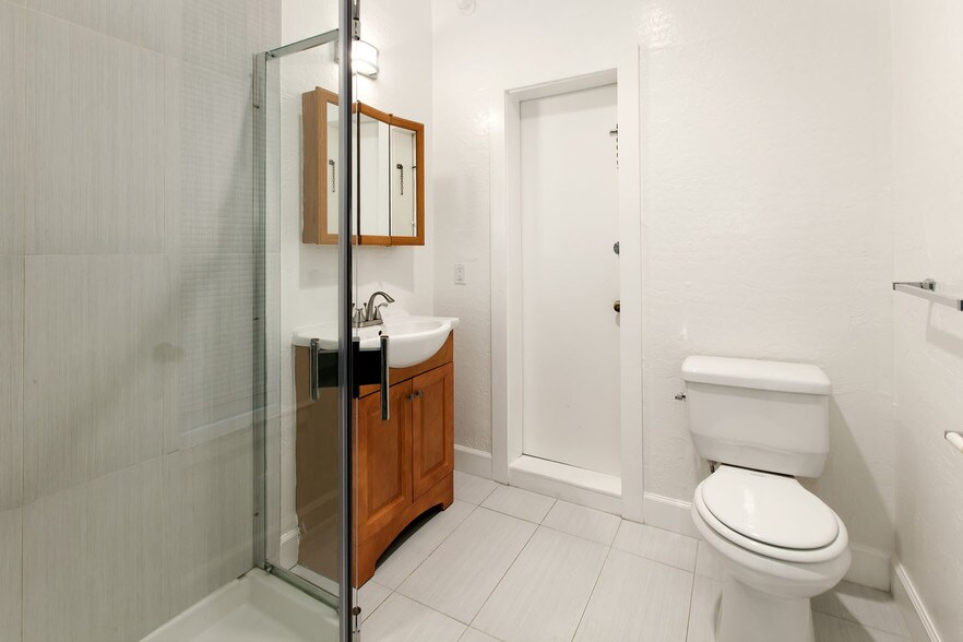 More Photos Of 1163 Pine St, San Francisco Apartments For Sale