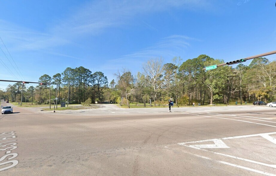 More Photos Of 19 Highway 20 W, Freeport Land For Lease