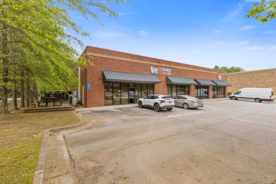 More Photos Of 5322 Palmero Ct, Buford Light Distribution For Lease
