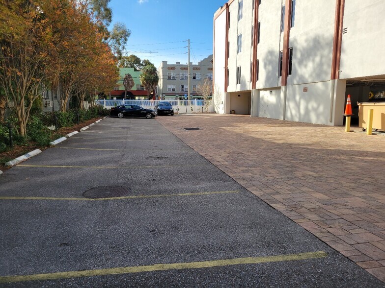 More Photos Of 447 3rd Ave N, Saint Petersburg Office For Lease