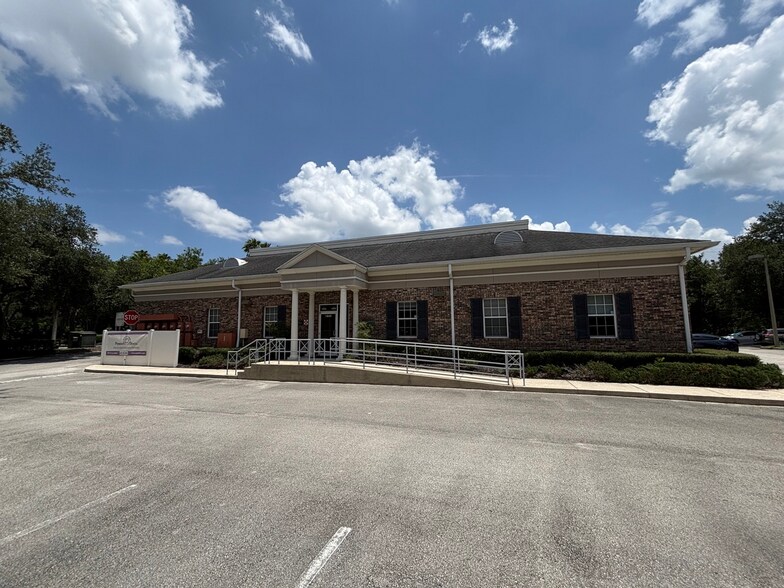 More Photos Of 1045 Primera Blvd, Lake Mary Medical For Lease
