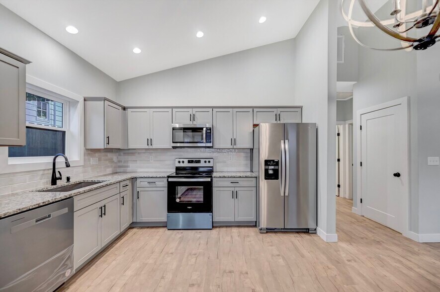 More Photos Of 627-629 Prescott ave, Scranton Multifamily For Sale