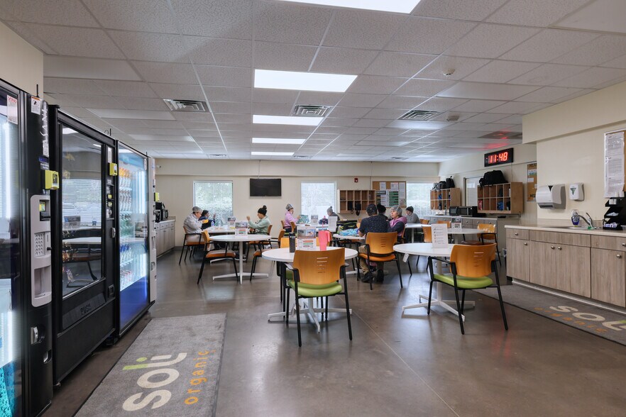 More Photos Of 1814 Washington St, Jefferson Refrigeration Cold Storage For Sale