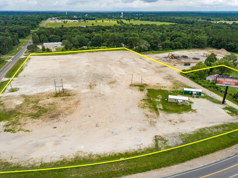 More Photos Of I- 45 N Service Road, New Waverly Land For Sale