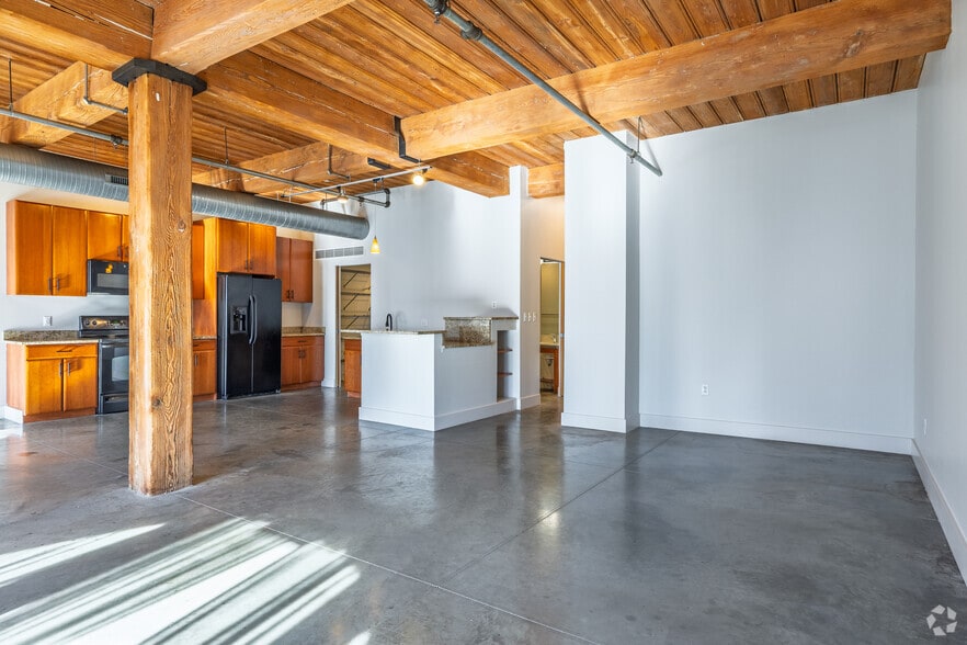 More Photos Of 1209 Washington Ave, Saint Louis Apartments For Lease