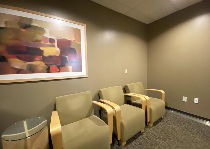 More Photos Of 8801 Horizon Blvd NE, Albuquerque Office For Lease