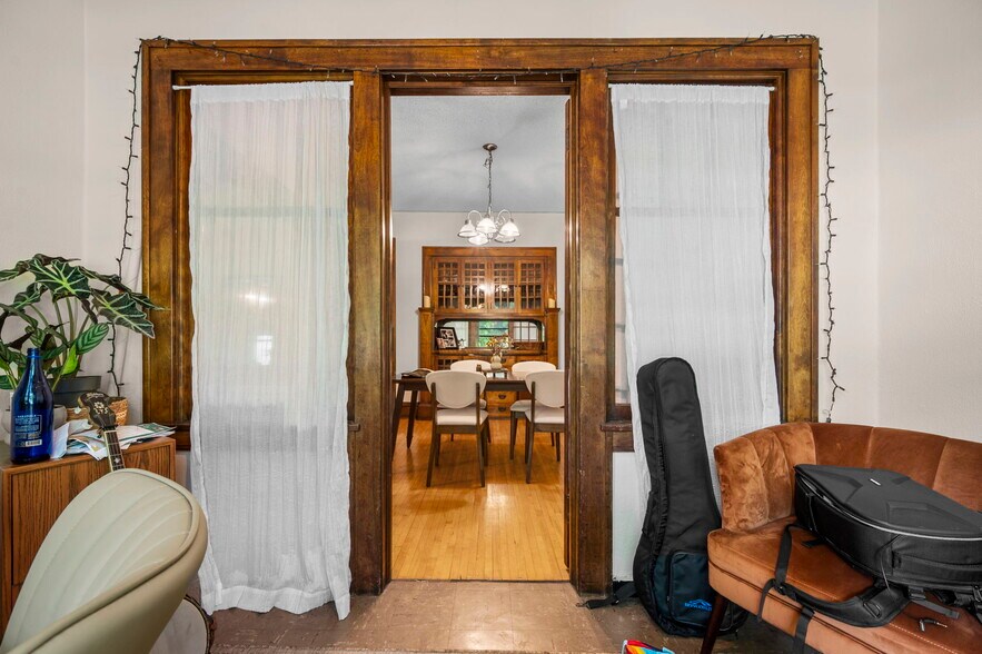 More Photos Of , Minneapolis Multifamily For Sale