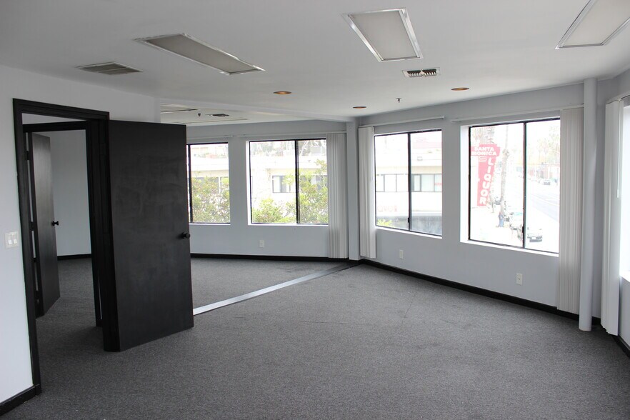 More Photos Of 925 Wilshire Blvd, Santa Monica Unknown For Lease
