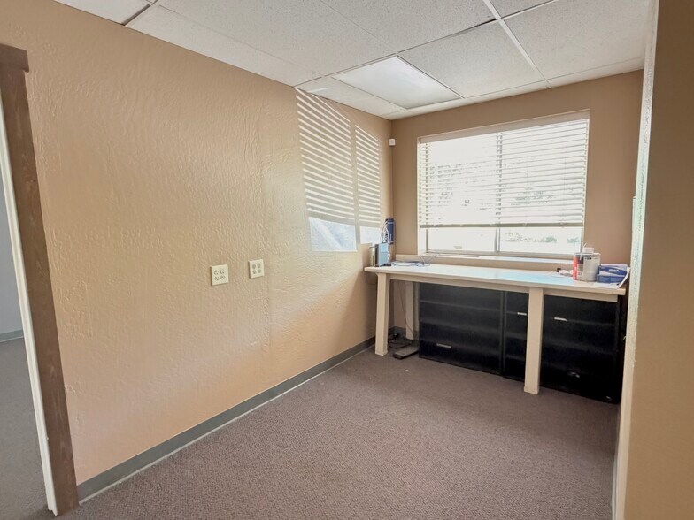 More Photos Of 319 Nevada St, Auburn Flex For Lease