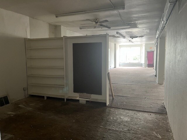 More Photos Of 7323-7329 S Broadway, Saint Louis Storefront Retail Office For Sale