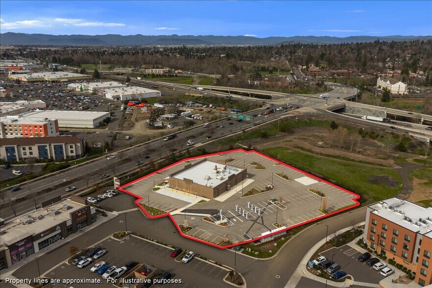 More Photos Of 1445 Center Dr, Medford Restaurant For Lease
