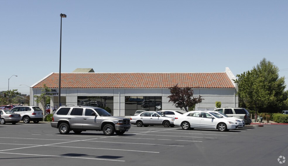 More Photos Of 106 Plaza Dr, Vallejo Storefront Retail Office For Lease