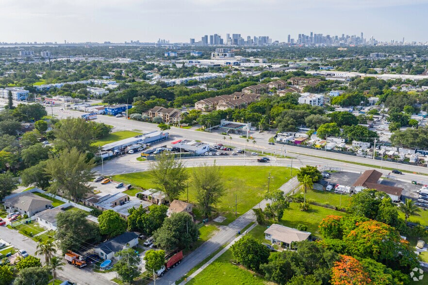 More Photos Of 7925 NW 13th Ct, Miami General Retail For Lease