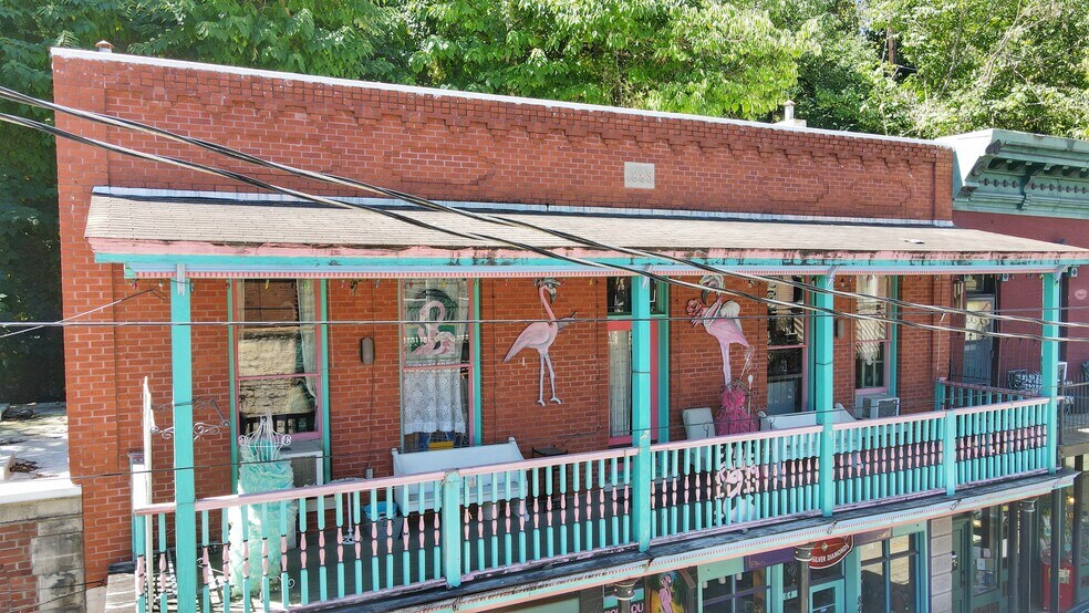 More Photos Of 84 Spring St, Eureka Springs Storefront Retail Residential For Sale