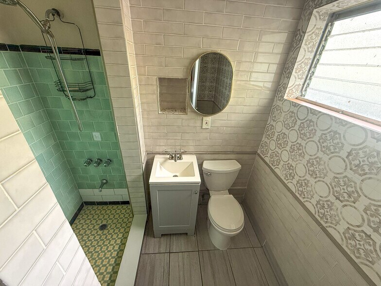 More Photos Of , Lake Worth Multifamily For Sale
