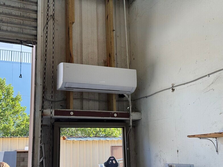 More Photos Of 3047 Terrace Ave, Naples Industrial For Sale