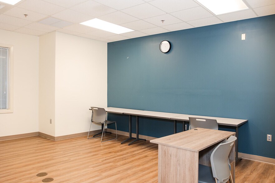 More Photos Of 101B Villa Dr, Daphne Medical For Lease
