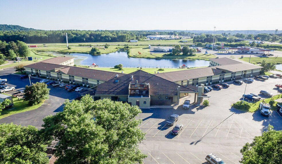 More Photos Of 600 Oasis Rd, Black River Falls Hotel For Sale